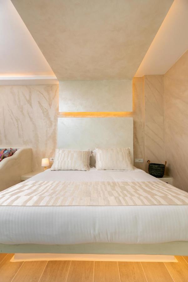Saint Sin Suites - Adults Only Imerovigli (Santorini) Exterior foto